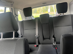 Продам автомобиль (2 фото из 13)
