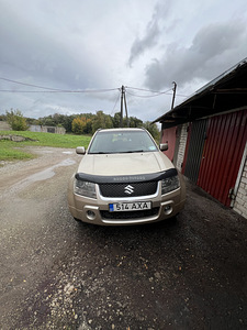 Продам автомобиль (1 фото из 13)