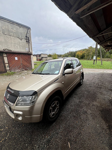 Продам автомобиль (13 фото из 13)