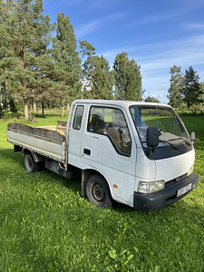 Madelauto KIA K2700 (2 фото из 3)