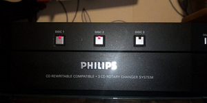 Muusikakeskus Philips MZ-9 HIFI Süsteem. (2 foto / 4)