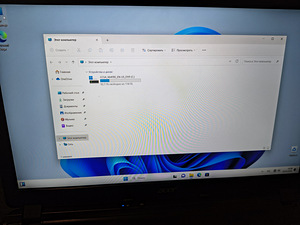 Acer aspire v5-537G (3 foto / 5)