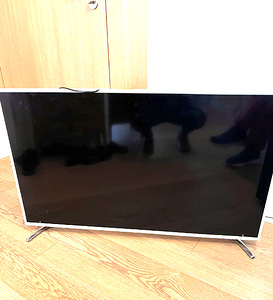 Samsung Smart TV 48'' (1 foto / 2)