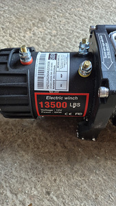 6100kg 12v vints (2 foto / 3)