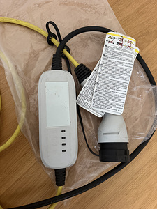 VW / Aptiv elektriauto laadija Type 2 (3 foto / 3)