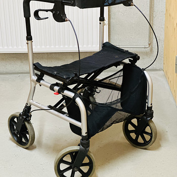 Rulaator, käimistool