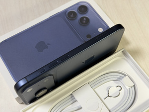 Apple iPhone 17 Pro 256GB Blue nagu uus! Aku 100% CC 8 (2 foto / 9)