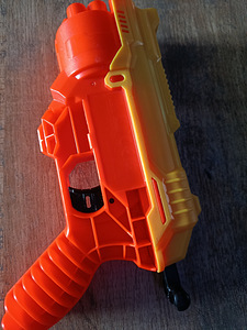 Nerf (2 foto / 3)
