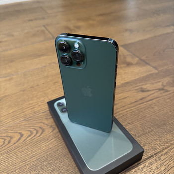 iPhone 13 Pro Max - Alpine Green - 256GB