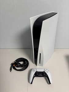 Playstation 5 / PS5 Disk edition (1 foto / 1)