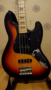 Bassikitarri komplekt Markbass, Harley Benton ja lisad (2 foto / 10)
