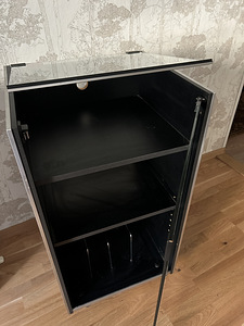 HIFI audioseadme riiul (3 foto / 3)