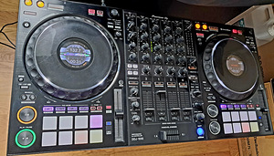 Pioneer DDJ 1000 (4 foto / 10)