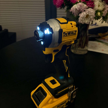 MÜÜA Dewalt 18V XR Brushless löökkruvikeeraja ja 8Ah Aku