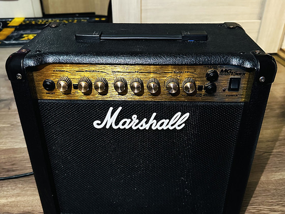 Marshall MG50FX 50W