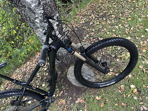 Maastikuratas Kona Big Honzo 27.5 “ M / L - raam ! (4 foto / 10)