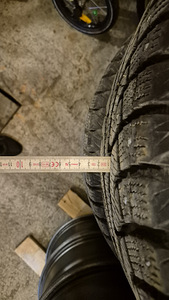 Зимние шины 255/55 R18 (4 фото из 4)