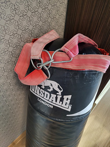 Боксерская груша Lonsdale 100 × 32 см (3 фото из 3)
