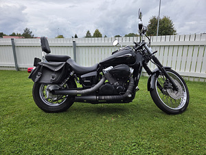 Honda VT 750 Shadow Spirit (1 foto / 7)