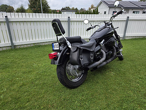 Honda VT 750 Shadow Spirit (4 foto / 7)
