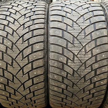 R20 X5 разноширокие 275/40/20 и 315/35/20 7-8мм 100% шипы