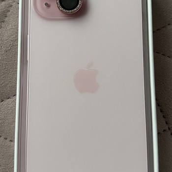 Apple iPhone 15 128 ГБ