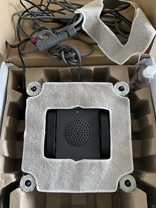 Aknapesu robot (2 foto / 2)