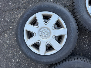 15" штампованные диски Mazda 5x114,3 + шипованные шины 195/65/15 8,5 мм (4 фото из 9)