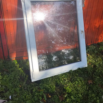 PVC aken 950×1200 2tk
