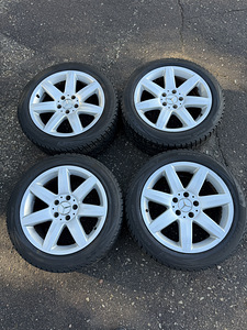 17" оригинальные диски Mercedes-Benz 5x112 + шипованные шины 245/45 (4 фото из 8)