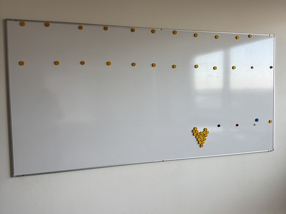Valge magnettahvel 250 x 120 cm