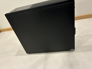 MSI Mänguarvuti (2 foto / 10)