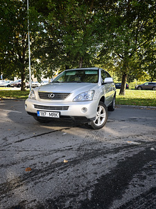 LEXUS 400H (14 foto / 15)