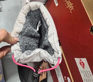 Uued Lee Cooper talvesaapad s.35 (2 foto / 2)
