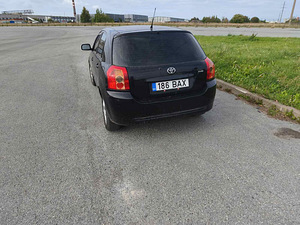 Toyota (5 foto / 11)