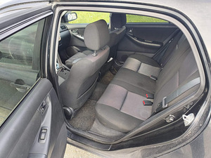 Toyota (9 foto / 11)