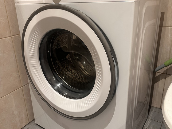 Продаю стиральную машину Beko B3WF U 7744 WB