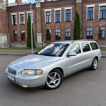 Volvo v70 2.4d 136kw Reg Makstud