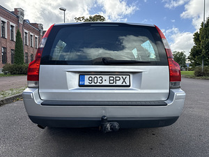 Volvo v70 2.4d 136kw Reg Makstud (9 foto / 12)