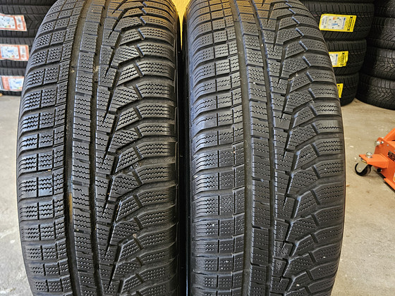 225 65 R 17 Hankook Winter i*cept evo2 W320A SUV