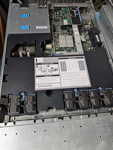 Palju põnevat vaid KG hinnaga! Homelab, DIY RAM, GPU JPM! (7 foto / 10)
