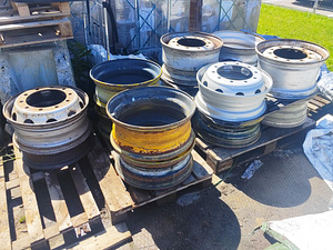 Veljed Michelin 22.5x9 (veoautole) (2 foto / 9)