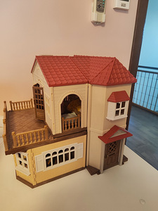 Sylvanian families дом+мебель и аксессуары+ 20 зверушек (1 фото из 10)