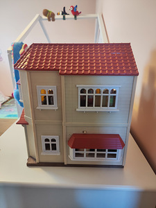 Sylvanian families дом+мебель и аксессуары+ 20 зверушек (2 фото из 10)