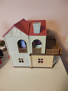 Sylvanian families дом+мебель и аксессуары+ 20 зверушек (3 фото из 10)