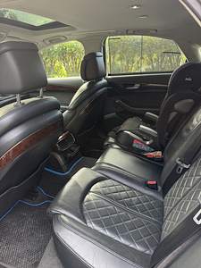 Audi A8 (9 foto / 11)