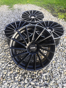 Motec 20xJ9 5x112 CB66,6 (1 фото из 7)