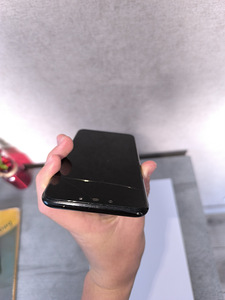 HUAWEI Mate 20 lite (64GB) — Täielikult töökorras / Töökorras (7 foto / 10)