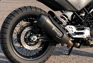 Husqvarna Svartpilen 401 (6 foto / 6)