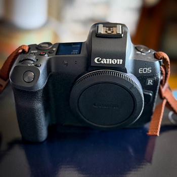 Canon R + Tamron 28-75mm /f2,8-адаптер